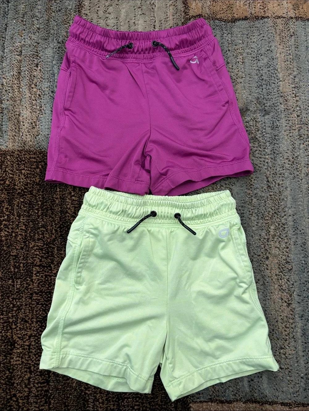 Bundle of 2 Gap Shorts 12-18M